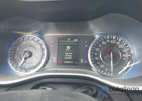 2015 Chrysler 200 Limited из США, поврежденный, VIN 1C3CCCAB3FN641455